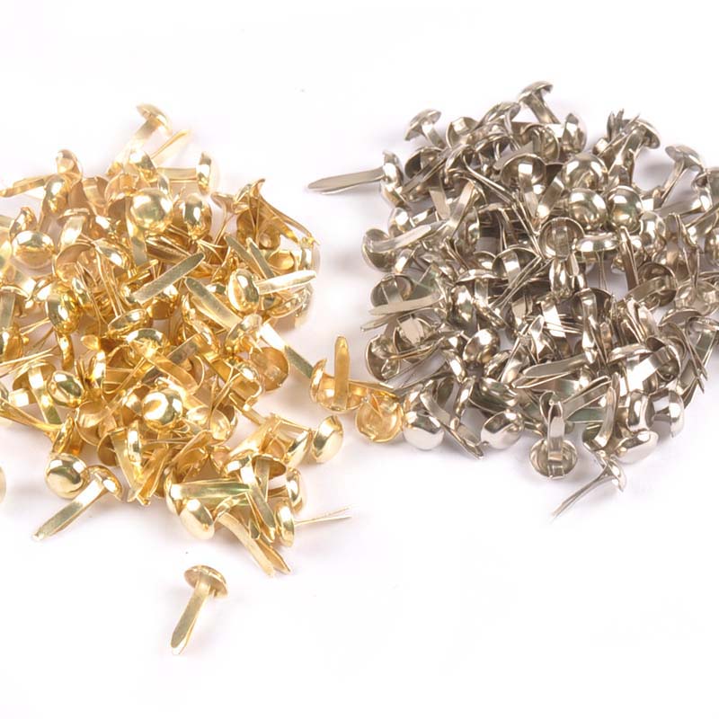 Embellishments For Scrapbooking - 100 шт. разноцветных круглых декоративных элементов